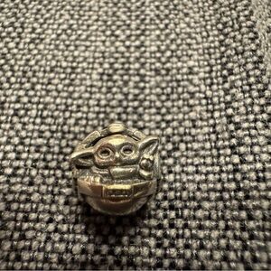 Pandora Star Wars mandolorian baby yoda grogu bead